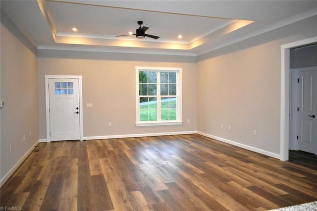 2142 Elizabeth Drive, Mount Airy, NC 27030