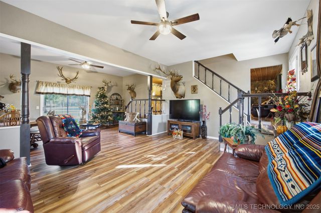 21298 S Welling, Welling, OK 74471