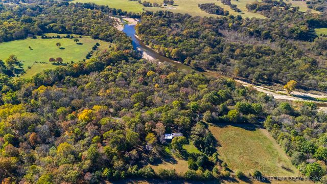 21298 S Welling, Welling, OK 74471