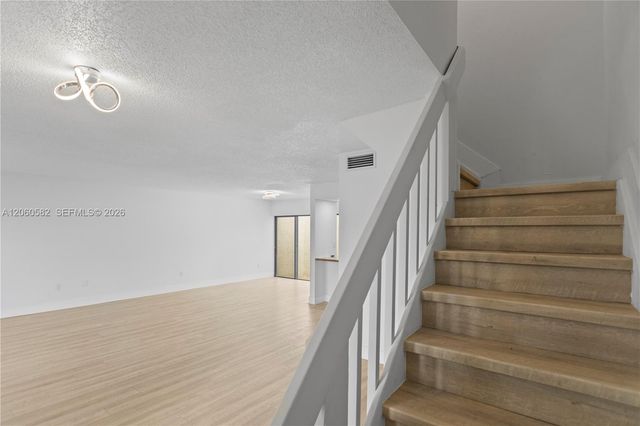 6745 NW 169th Street 15F, Hialeah, FL 33015