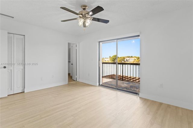 6745 NW 169th Street 15F, Hialeah, FL 33015