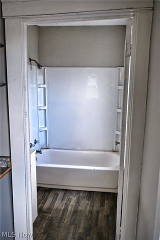 7626 Connecticut Avenue, Cleveland, OH 44105