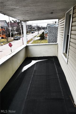 7626 Connecticut Avenue, Cleveland, OH 44105