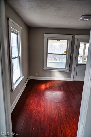 7626 Connecticut Avenue, Cleveland, OH 44105