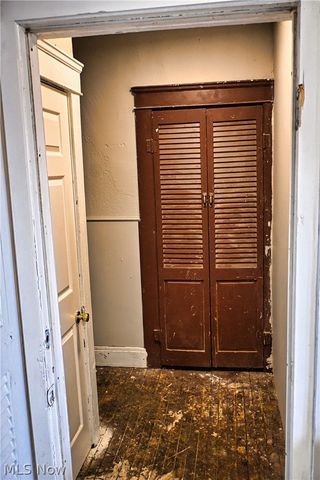 7626 Connecticut Avenue, Cleveland, OH 44105