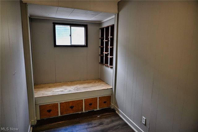 7626 Connecticut Avenue, Cleveland, OH 44105