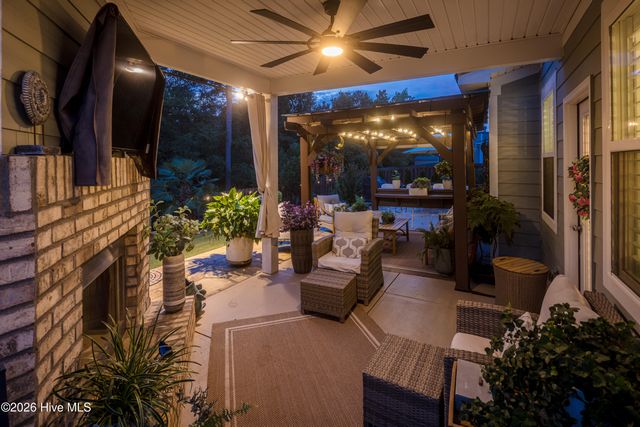 719 Houston Lake Drive, Evans, GA 30809