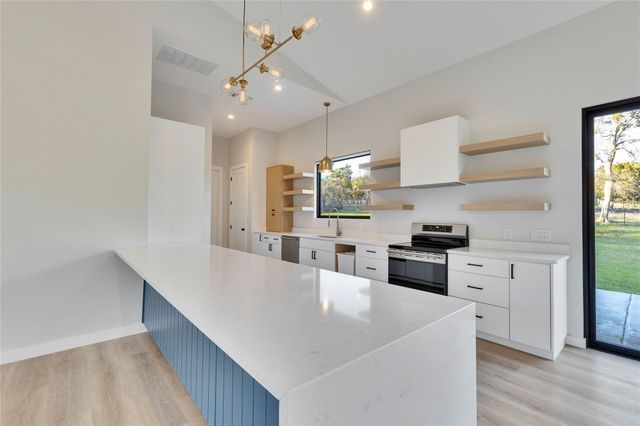 9901 Ledgestone TER, Austin, TX 78737