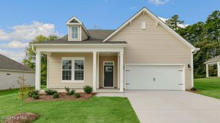 812 Fernwind Circle, Aberdeen, NC 28315