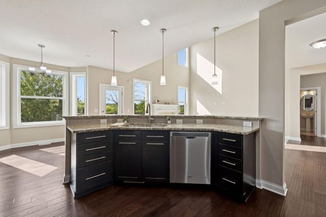 5115 Kimberly Lane N, Plymouth, MN 55446