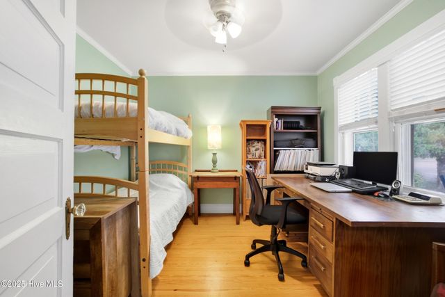 907 W Queen Street, Edenton, NC 27932