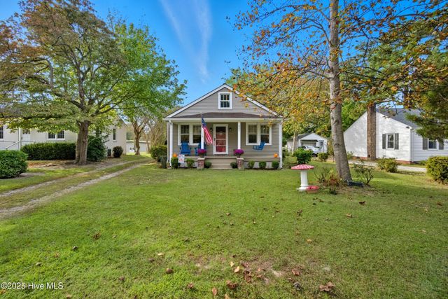 907 W Queen Street, Edenton, NC 27932