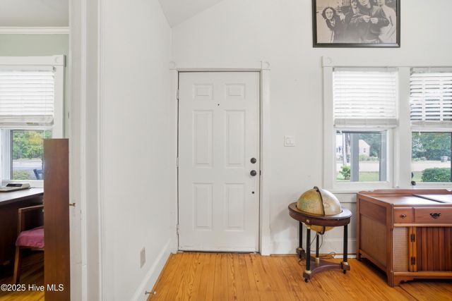 907 W Queen Street, Edenton, NC 27932