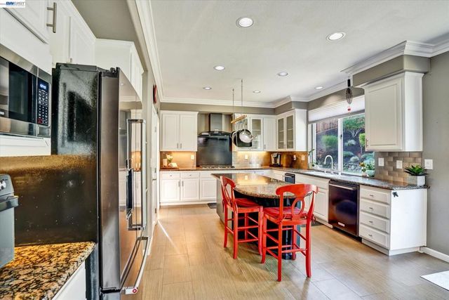 36 36 Savona Ct, Danville, CA 94526