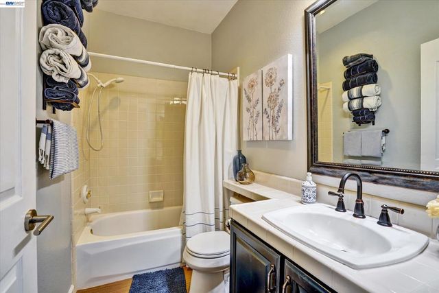 36 36 Savona Ct, Danville, CA 94526