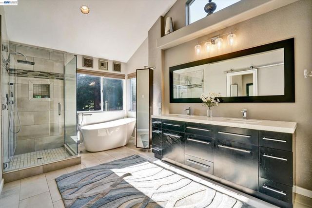 36 36 Savona Ct, Danville, CA 94526