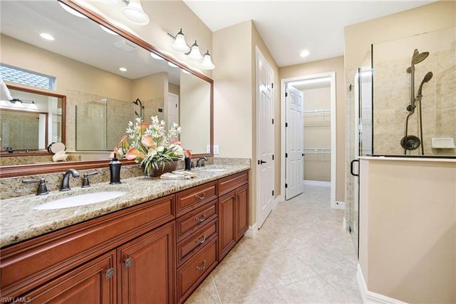 8481 Benelli CT, Naples, FL 34114