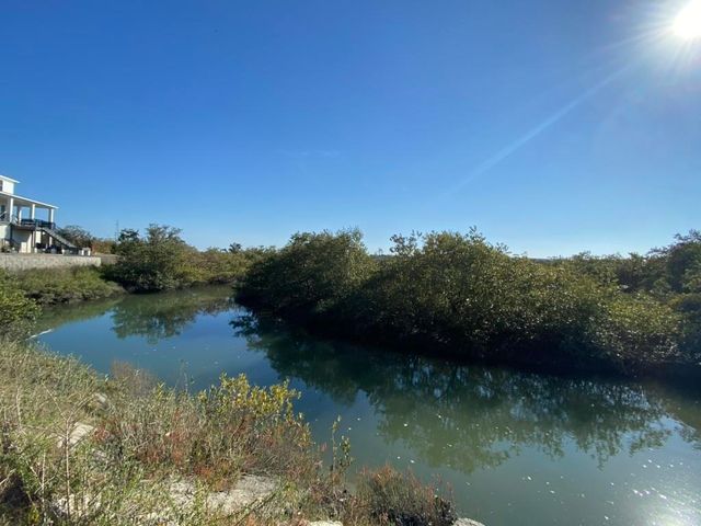 220 Pelican Reef Dr, St Augustine, FL 32080