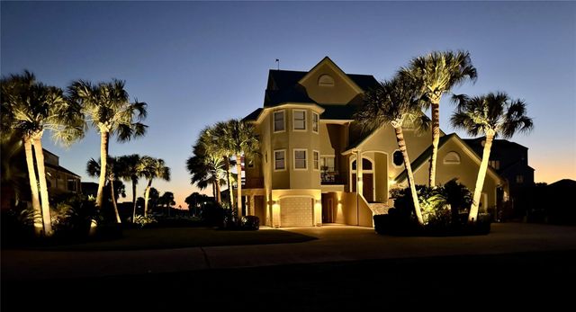 425 Island Way, Port Arthur, TX 77640