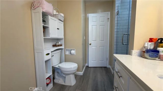 7517 N Ontario Street, Sun Valley, CA 91504