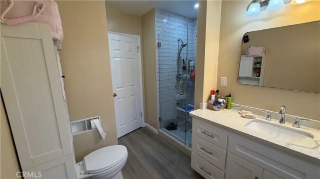 7517 N Ontario Street, Sun Valley, CA 91504