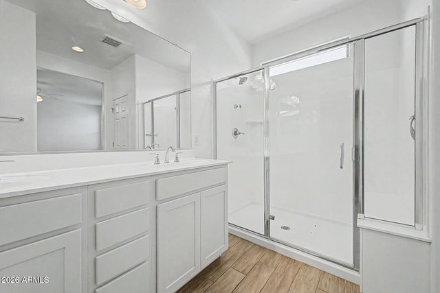 5722 W GETTY Drive, Phoenix, AZ 85043