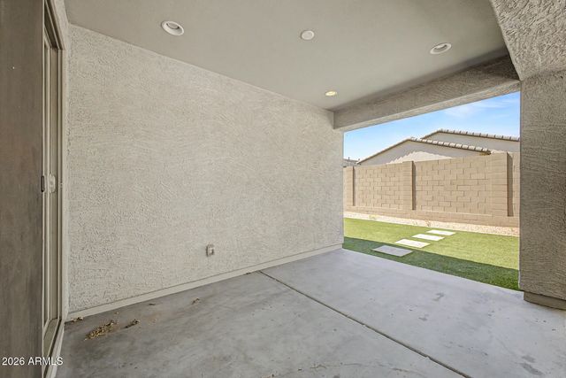 5722 W GETTY Drive, Phoenix, AZ 85043