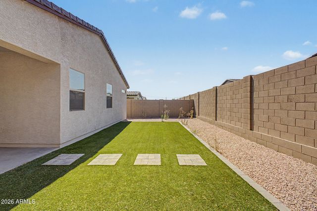 5722 W GETTY Drive, Phoenix, AZ 85043