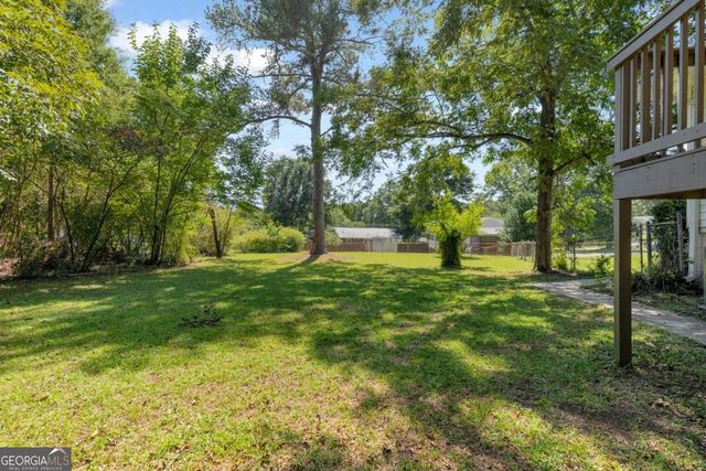 1118 Crestview Circle NE, Conyers, GA 30012