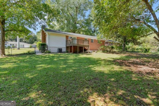 1118 Crestview Circle NE, Conyers, GA 30012