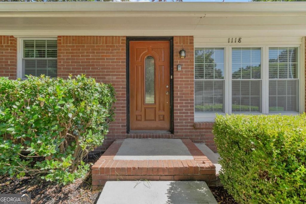1118 Crestview Circle NE, Conyers, GA 30012 — photo 2