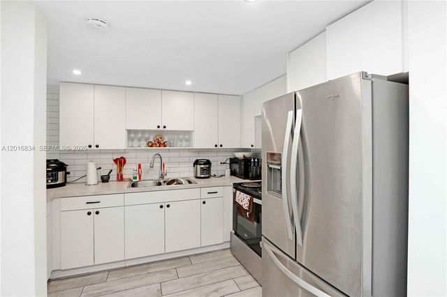 750 NE 195th Street, Miami, FL 33179