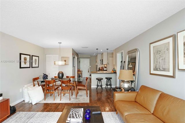 750 NE 195th Street, Miami, FL 33179
