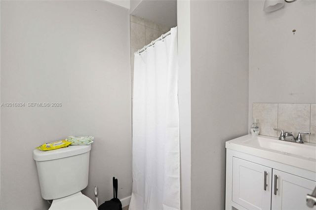750 NE 195th Street, Miami, FL 33179