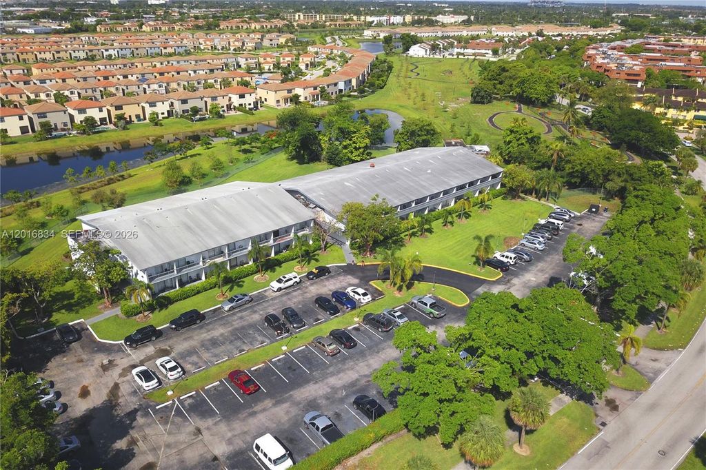 750 NE 195th Street, Miami, FL 33179