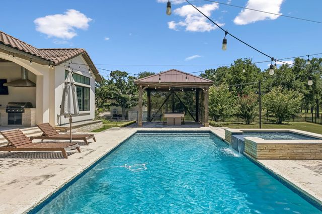 505 Flint Ridge TRL, Georgetown, TX 78628