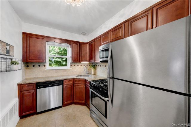 125-3 S. Highland Avenue C5, Ossining, NY 10562
