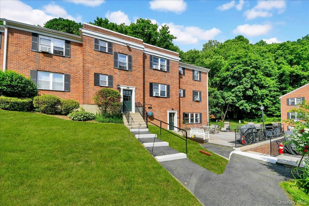 125-3 S. Highland Avenue C5, Ossining, NY 10562
