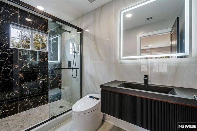 42 2nd Street, Dumont, NJ 07628