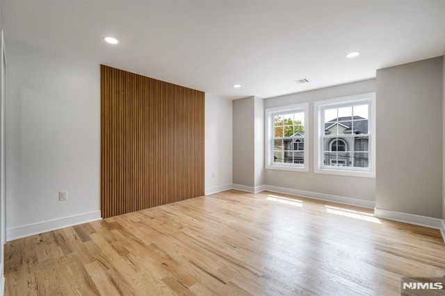 42 2nd Street, Dumont, NJ 07628