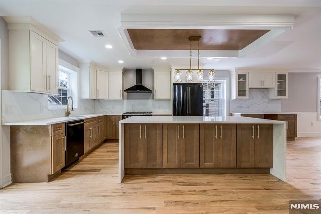 42 2nd Street, Dumont, NJ 07628