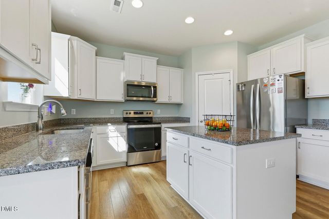 15 Windbrook Court, Fuquay Varina, NC 27526