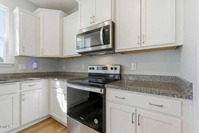 15 Windbrook Court, Fuquay Varina, NC 27526