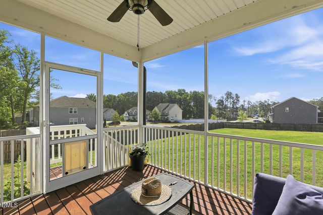 15 Windbrook Court, Fuquay Varina, NC 27526