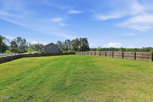 15 Windbrook Court, Fuquay Varina, NC 27526