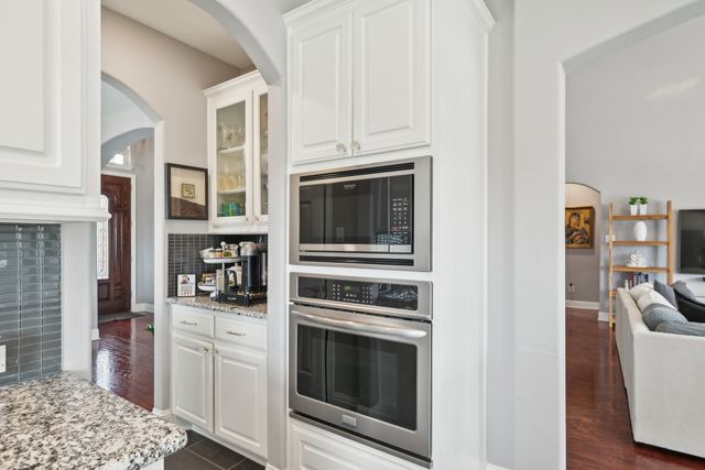 1200 Summer Lane, Mckinney, TX 75071