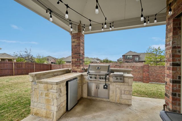 1200 Summer Lane, Mckinney, TX 75071
