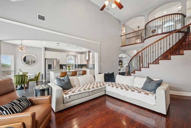 1200 Summer Lane, Mckinney, TX 75071
