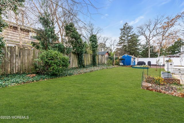 327 Iroquois Drive, Brick, NJ 08724