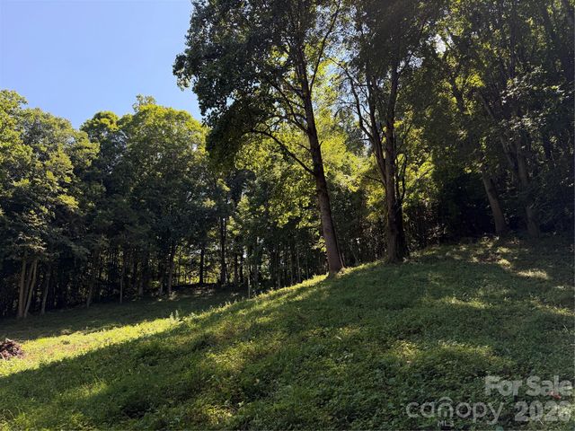 4281 Prices Creek Road, Burnsville, NC 28714